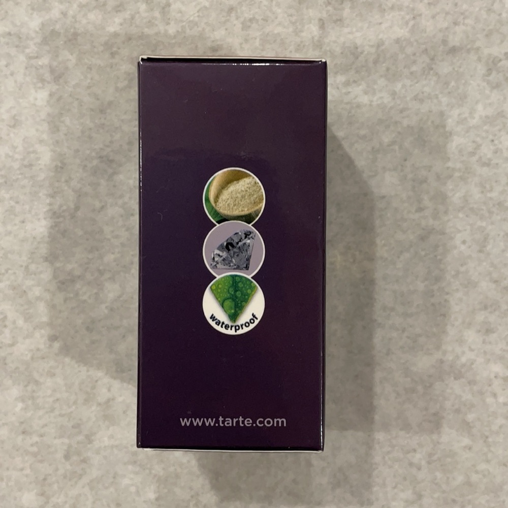 Tarte Amazonian Clay Waterproof Liner - Picture 4 of 5